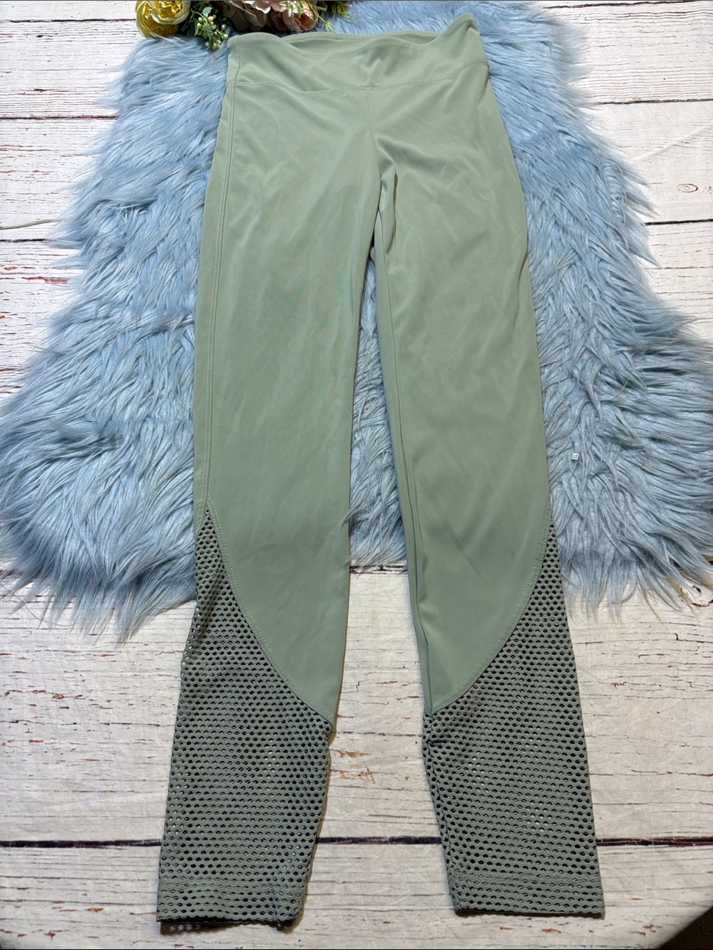 Koral Become Blackout High Rise Legging in Sage Green Mesh Sz S